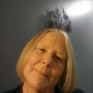 Meet your Posher, Anne